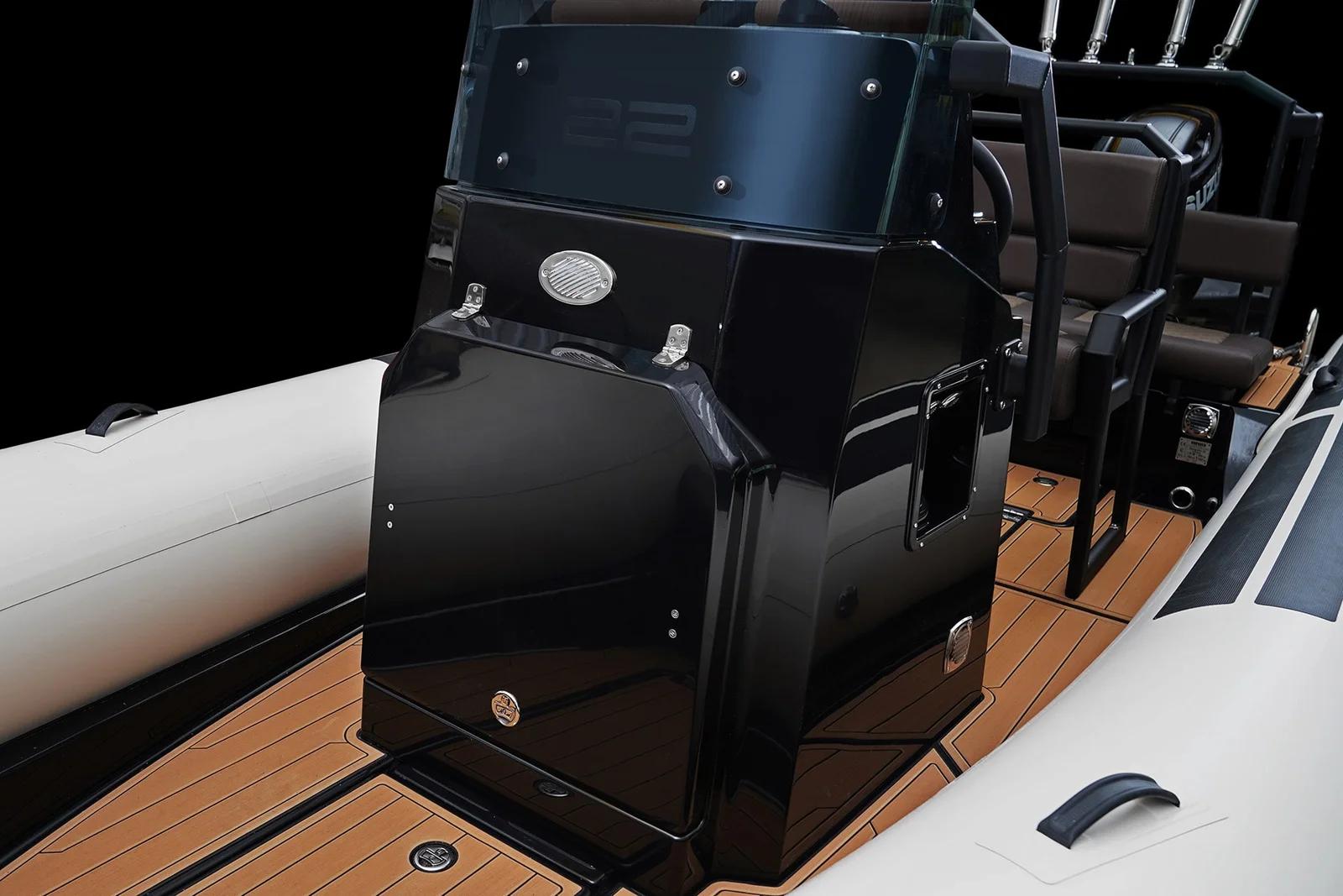 slider 8 Brig Navigator 22